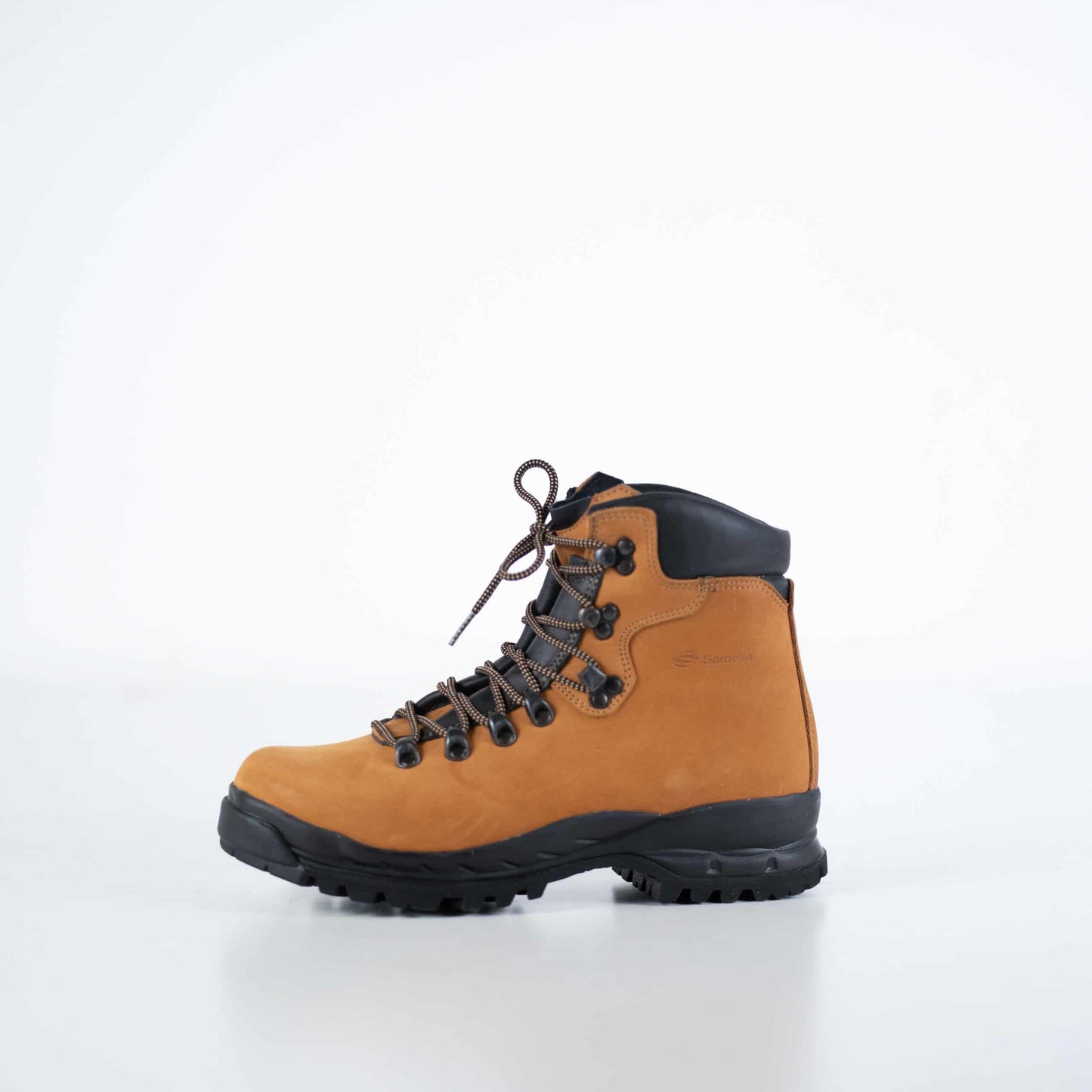 5531 Sella Hiking Boots - ORÉA PARIS