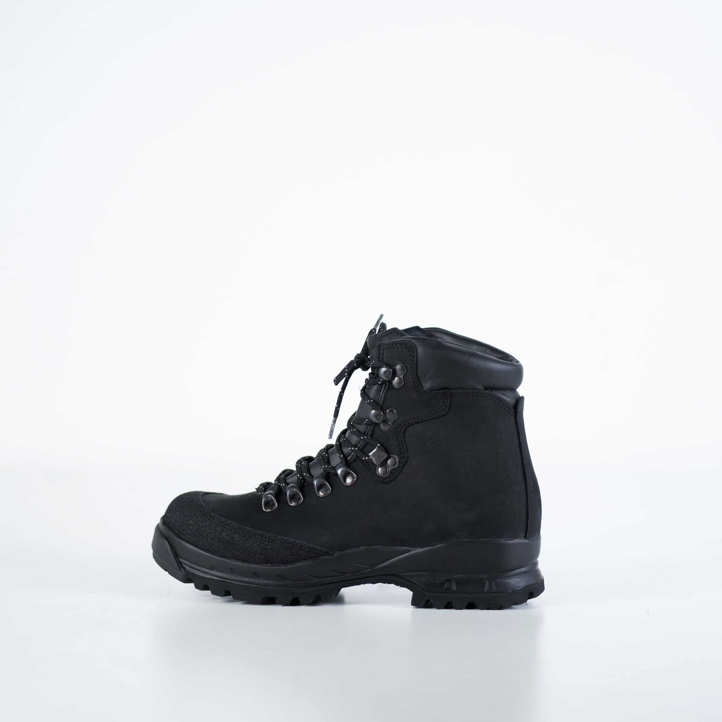 553P Black Hiking Boots - ORÉA PARIS