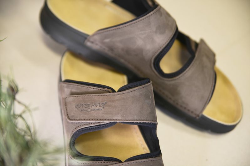 Madise Sandals - Brown - ORÉA PARIS