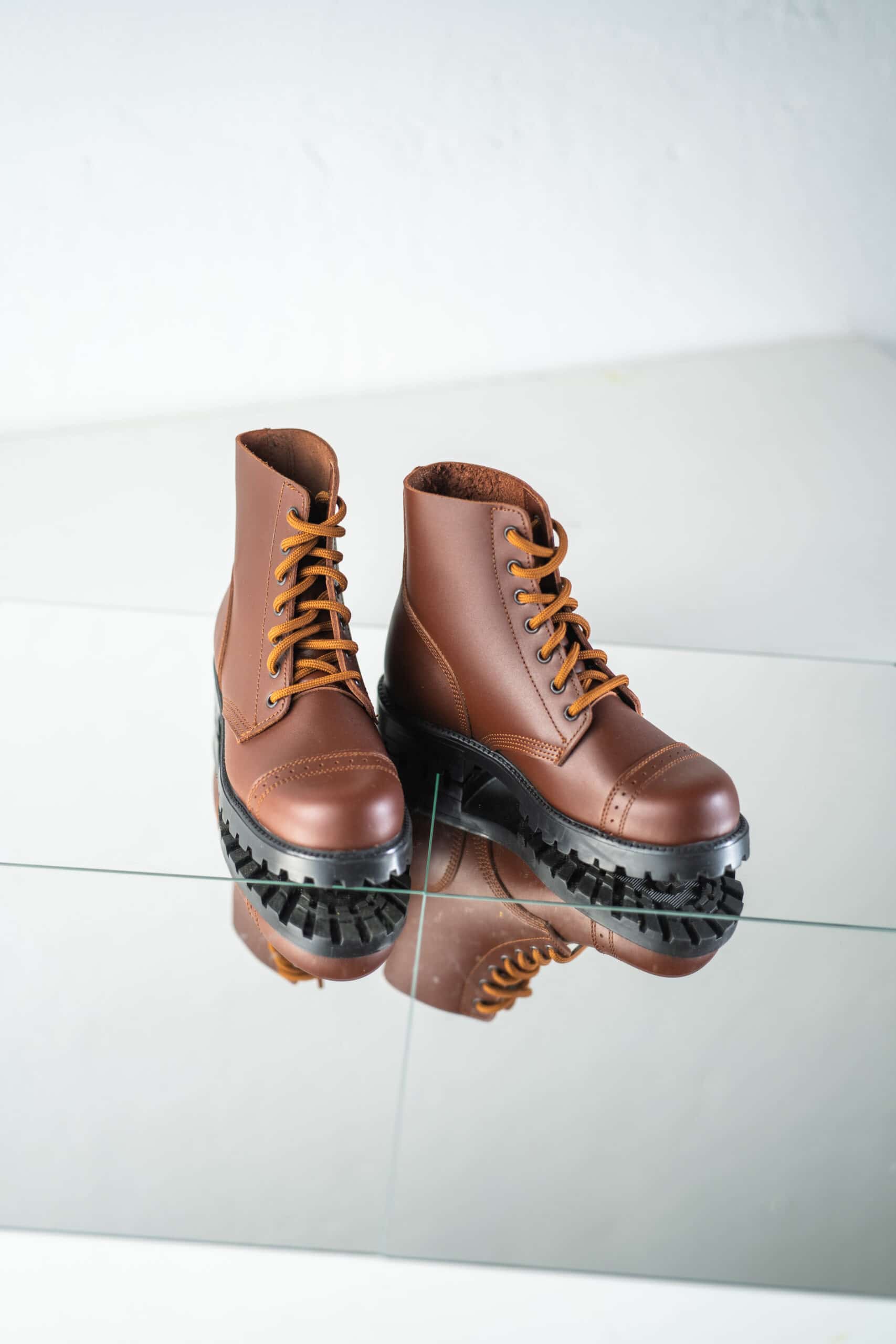517 aka Aviator Boots - Brown - ORÉA PARIS