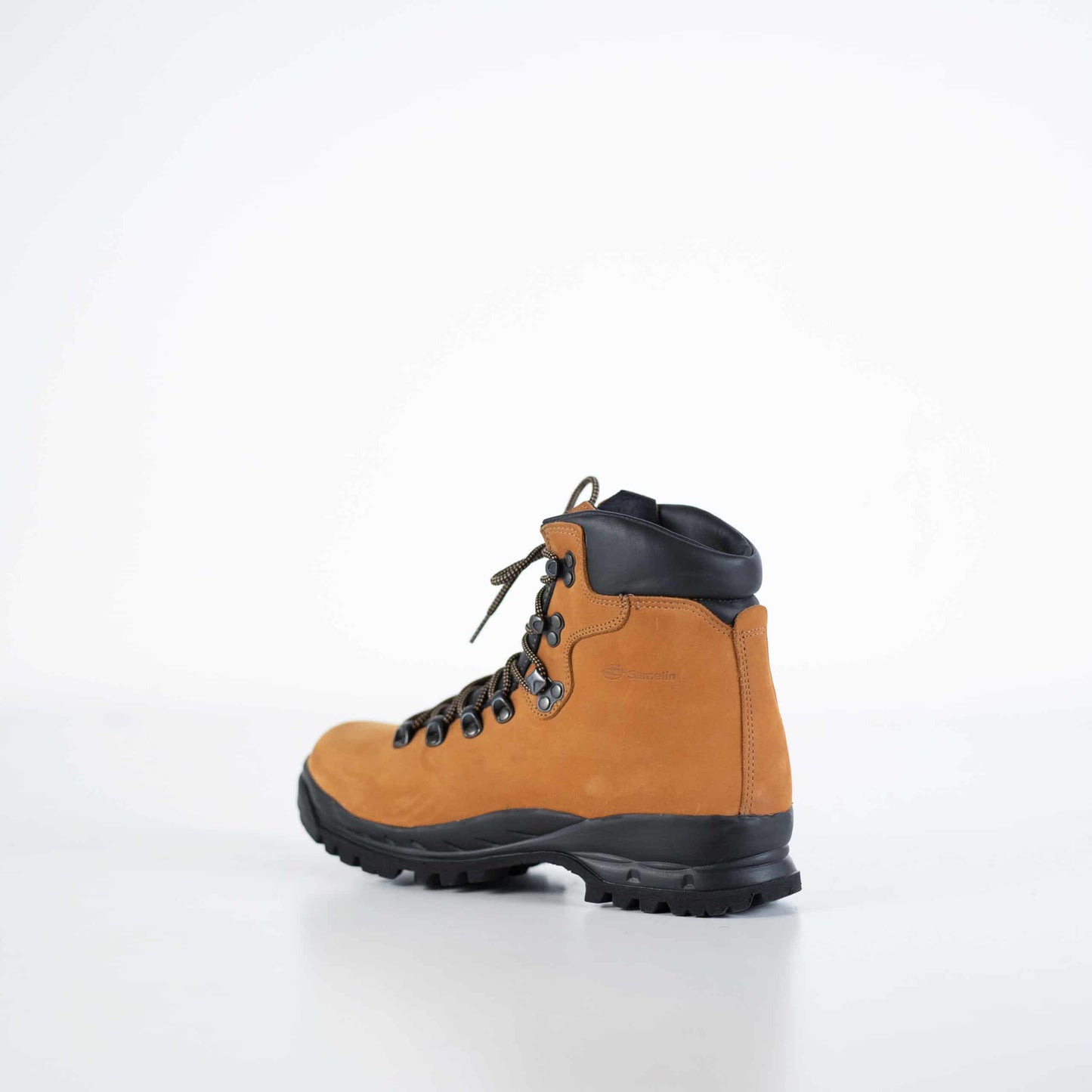 5531 Sella Hiking Boots - ORÉA PARIS