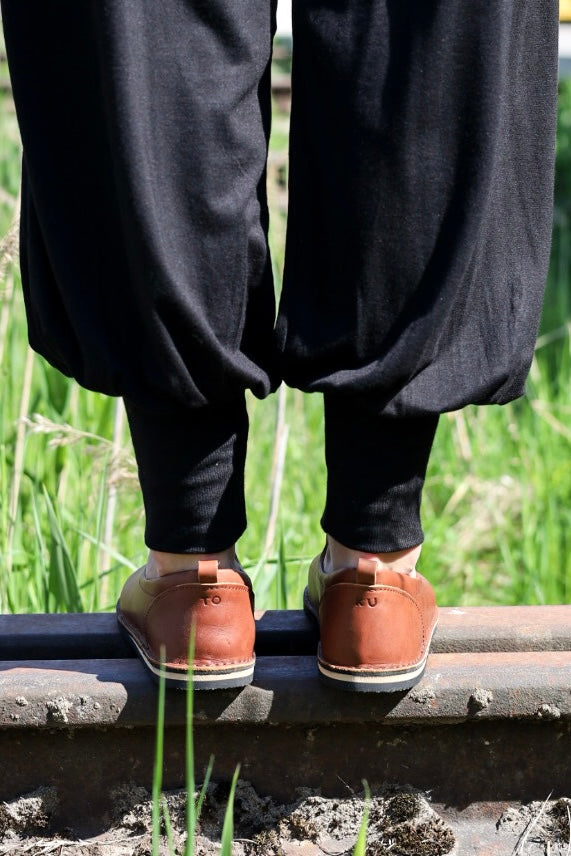 London - Classic shoes in the TOKU style - Brown - ORÉA PARIS